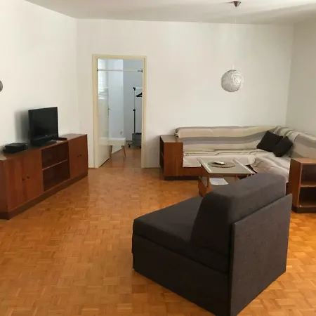 Apartment Hugo
